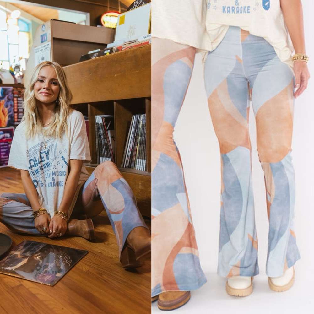 Vintage-Inspired Flare Pants in Blue and Tan